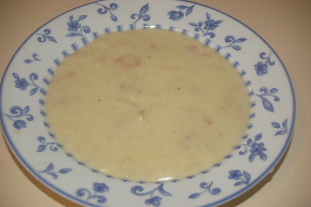 Creamy Potato & Bacon Soup