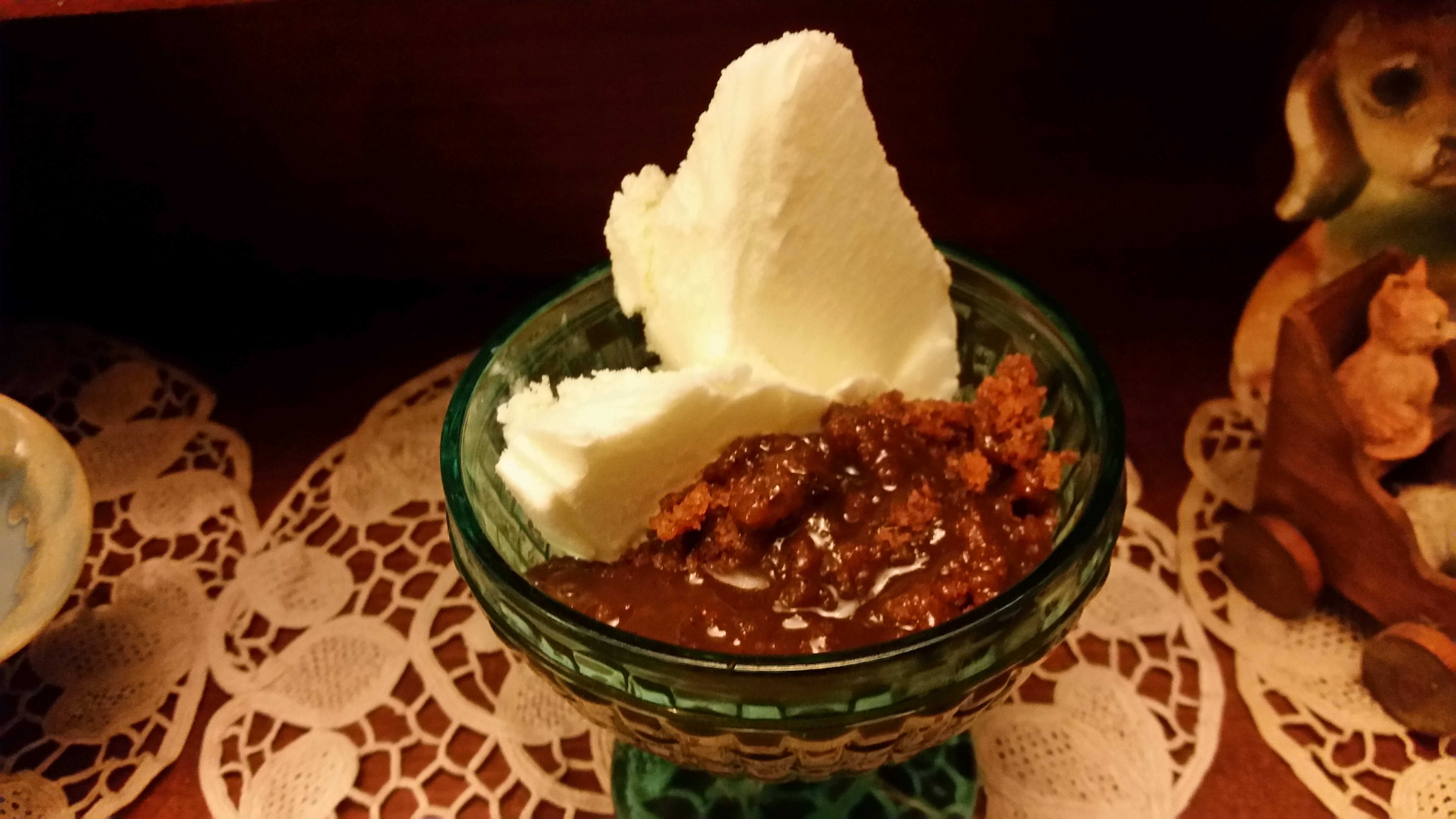 Slow Cooker Sticky Date Self Saucing Pudding