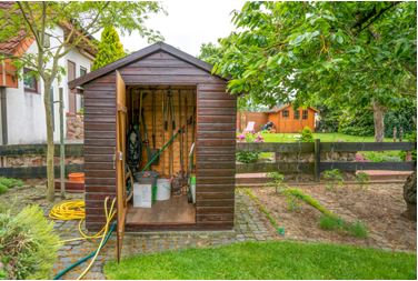 Garden Sheds and How to Know What Type to Choose www.domesblissity.com