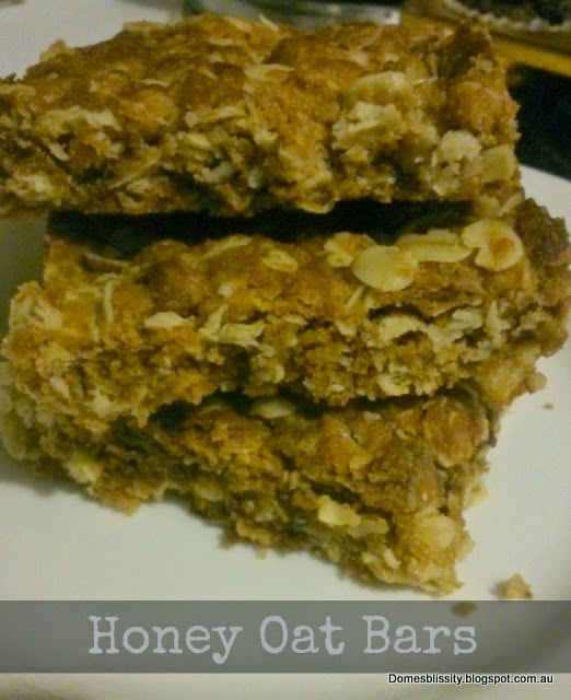 Cost Comparison: Make your own muesli bars from scratch Domesblissity.com
